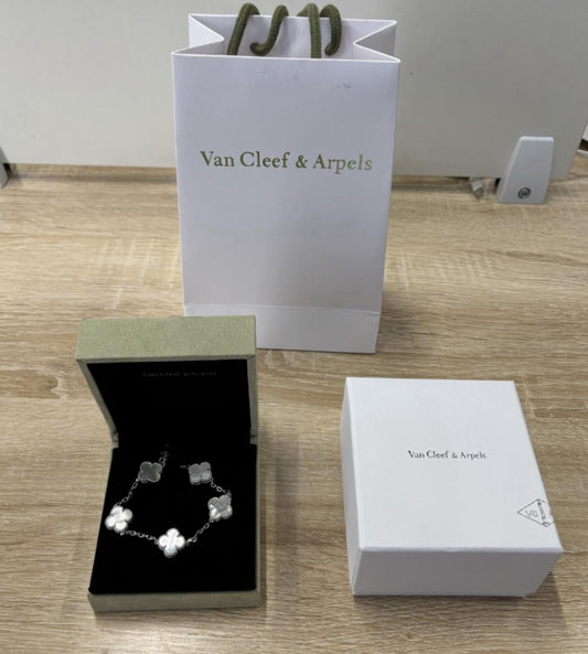 Pulsera van cleef